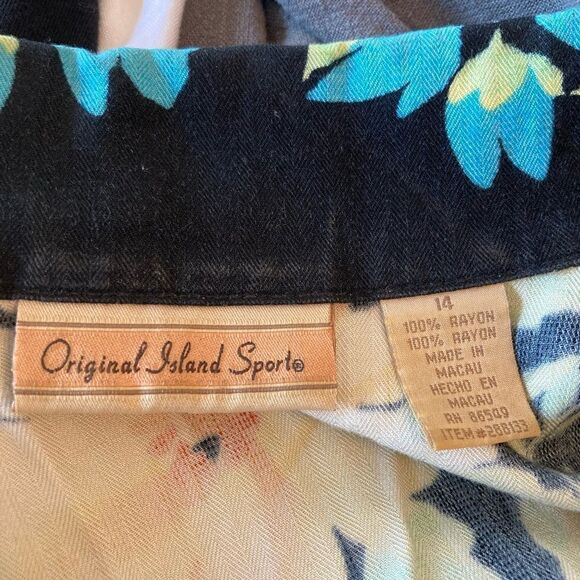 Maxi dress tropical floral print collared button down w/ extra button🌹 - Picture 6 of 7